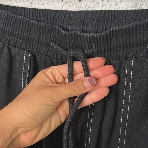 Black Cargo Jogger Pants - Size 10| Contrast Stitch + Pockets - Picture 6 of 6